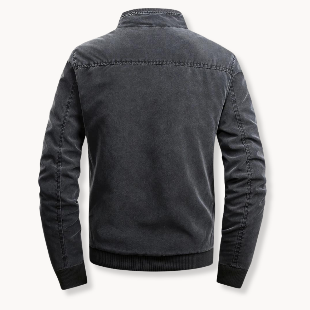 Lightweight Jacket with Streamlined Design