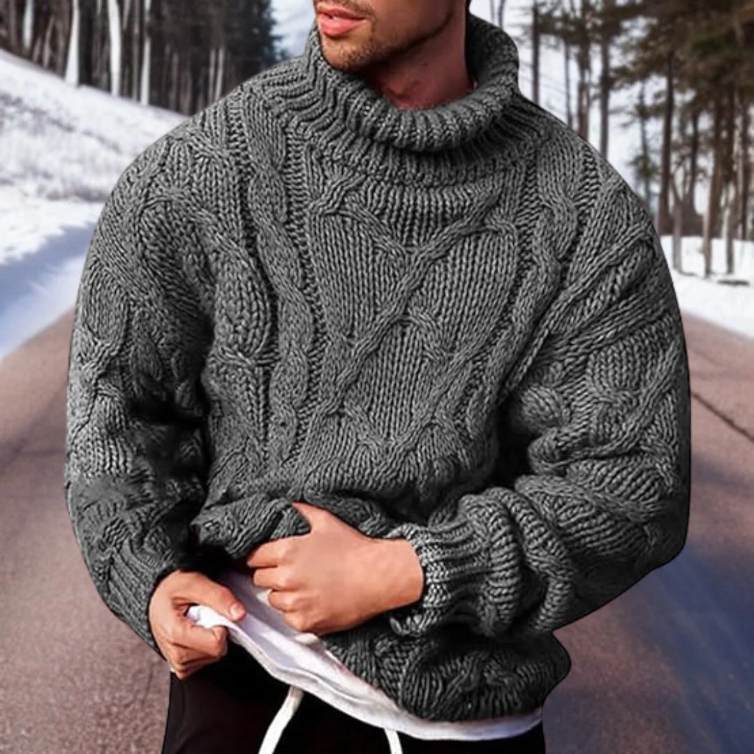 Harvey | Men's Chunky Cable Knit Turtleneck Sweater