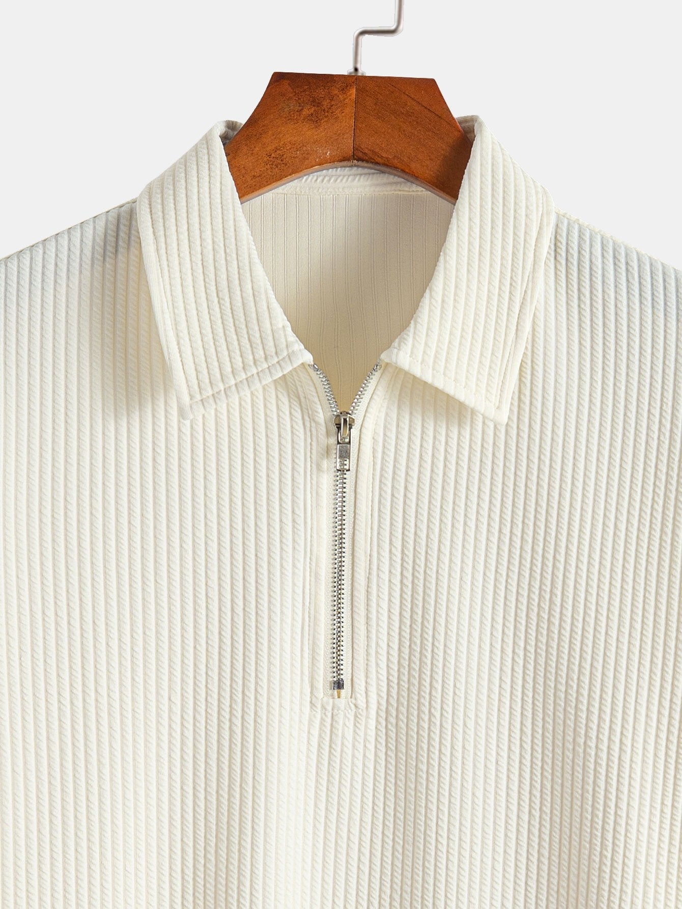 Men's Muscle Fit Ribbed Half Zip Polo